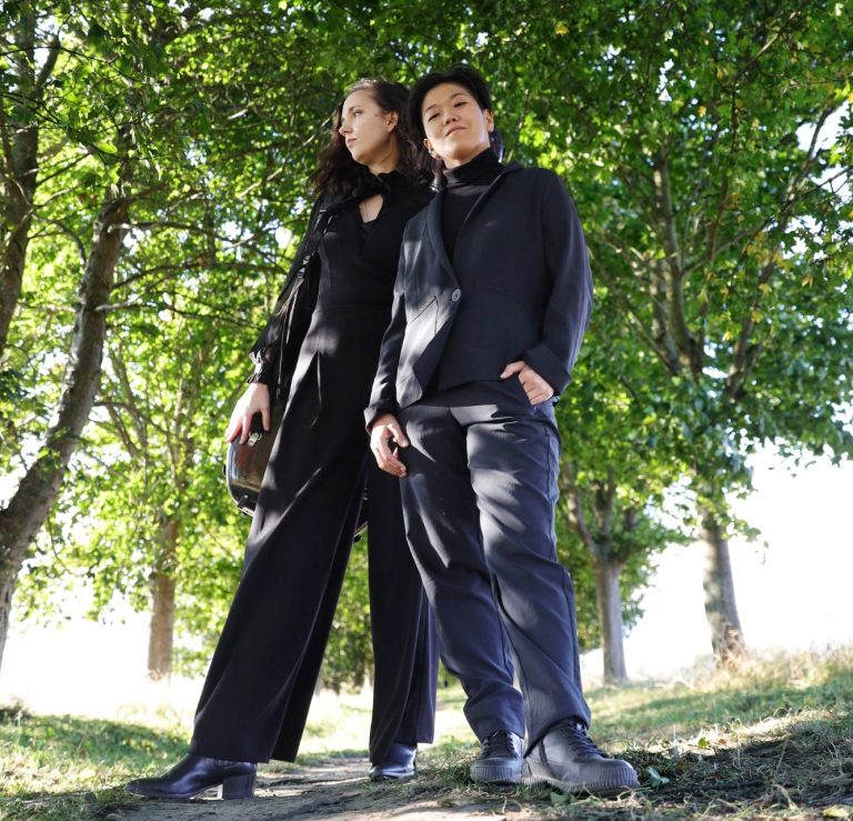 Das Duo Yoko und Margreta Margreta Häfer und Yoko Kuwahara